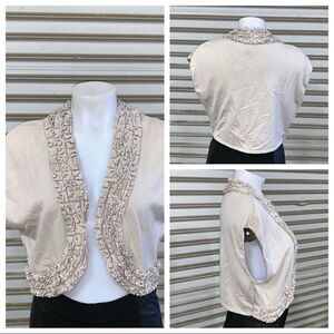 NWT Cyrus midriff cardigan with front detail